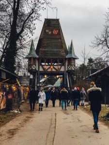 Kaltenberger Ritterturnier Märchenweihnachtsmarkt Schloss Kaltenberg Ausflugstipps für Familien - München mit Kind - Mama Blog